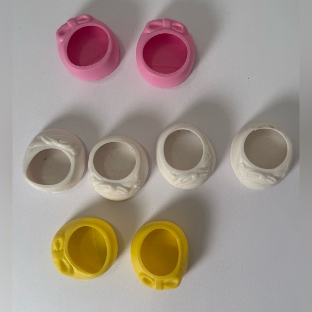Vintage My Little Pony G1 Pony Wear Shoes Lot Of 4 White 2 Pink 2yellow